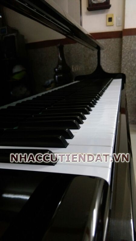 Đàn Piano cơ Kawai BL71