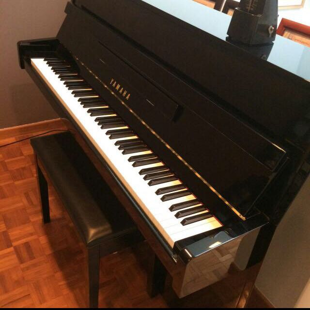 piano yamaha ju109
