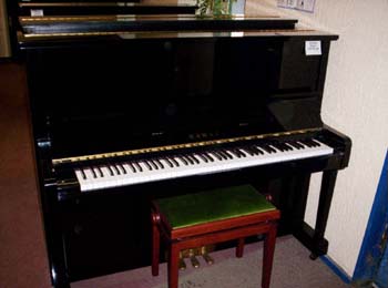 Piano cu Atlas FA 30