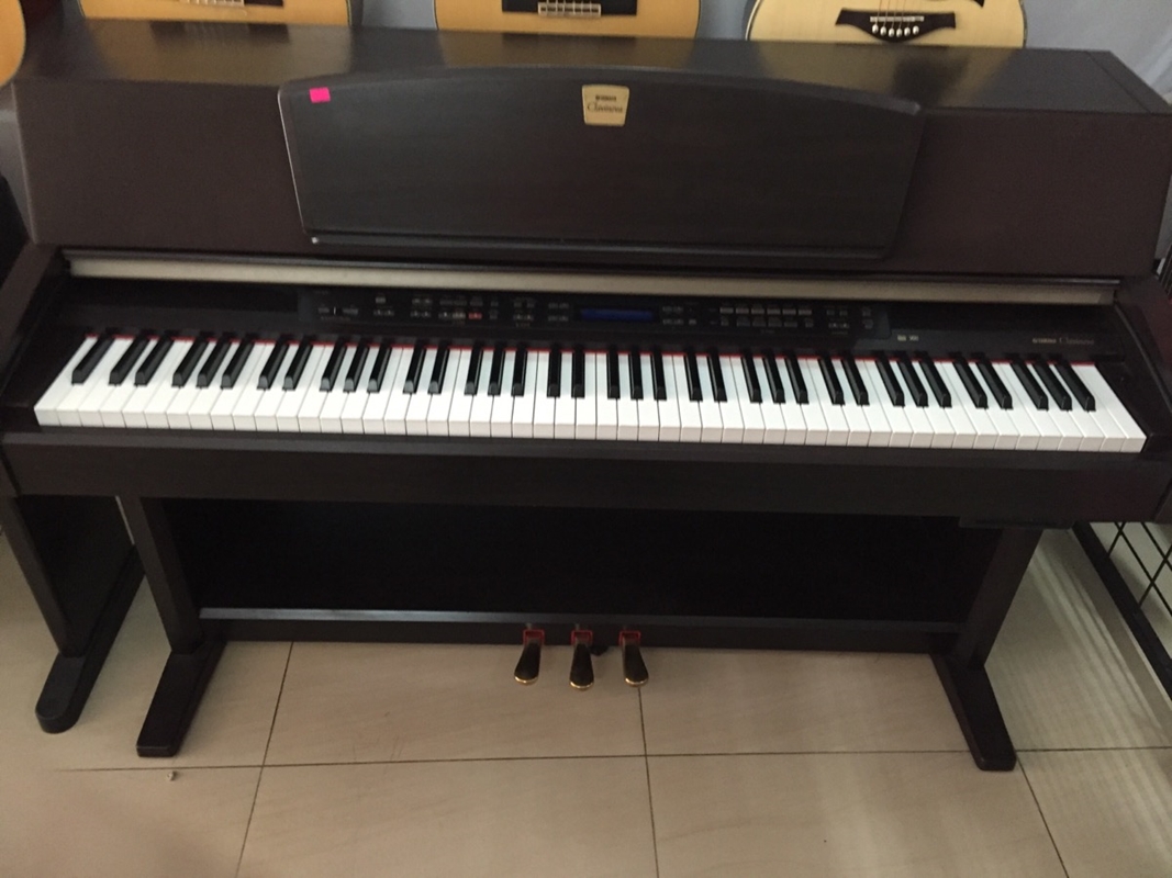 Đàn Piano điện cũ Yamaha CLP 970